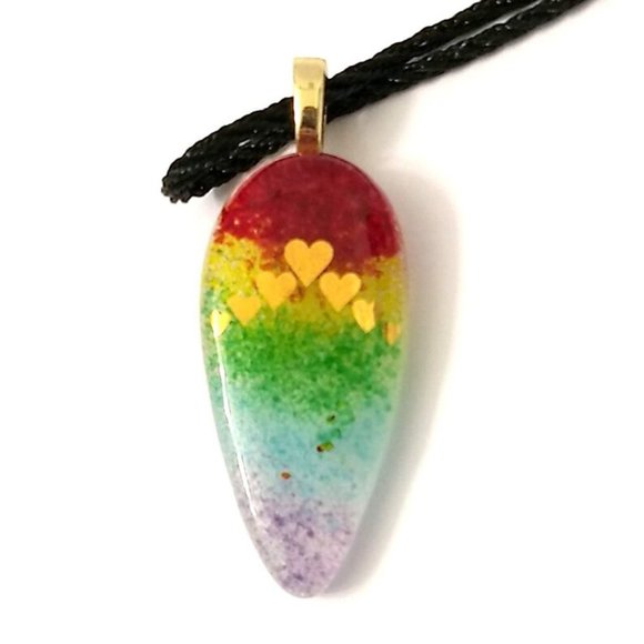 New Teardrop Shape Rainbow Glass Pendant Necklace with 22K Gold Hearts Pride - Picture 1 of 3